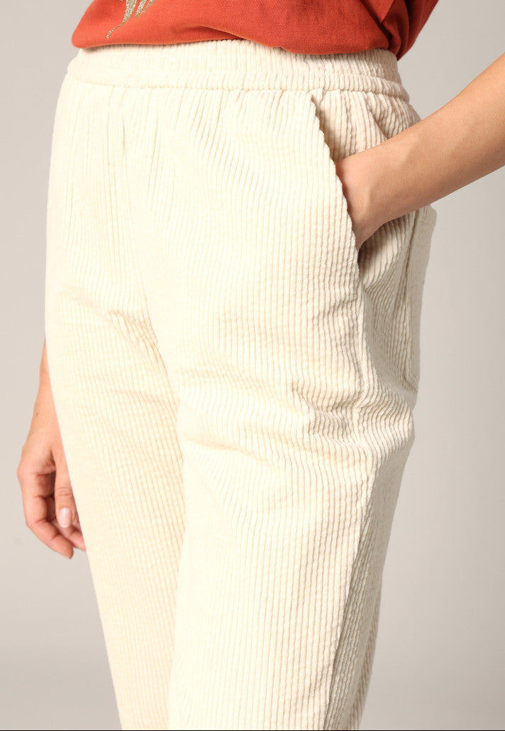 Pantalon en velours côtelé Tamyly