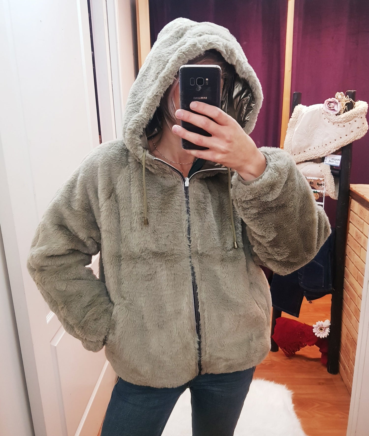 Les Vestes et Manteaux