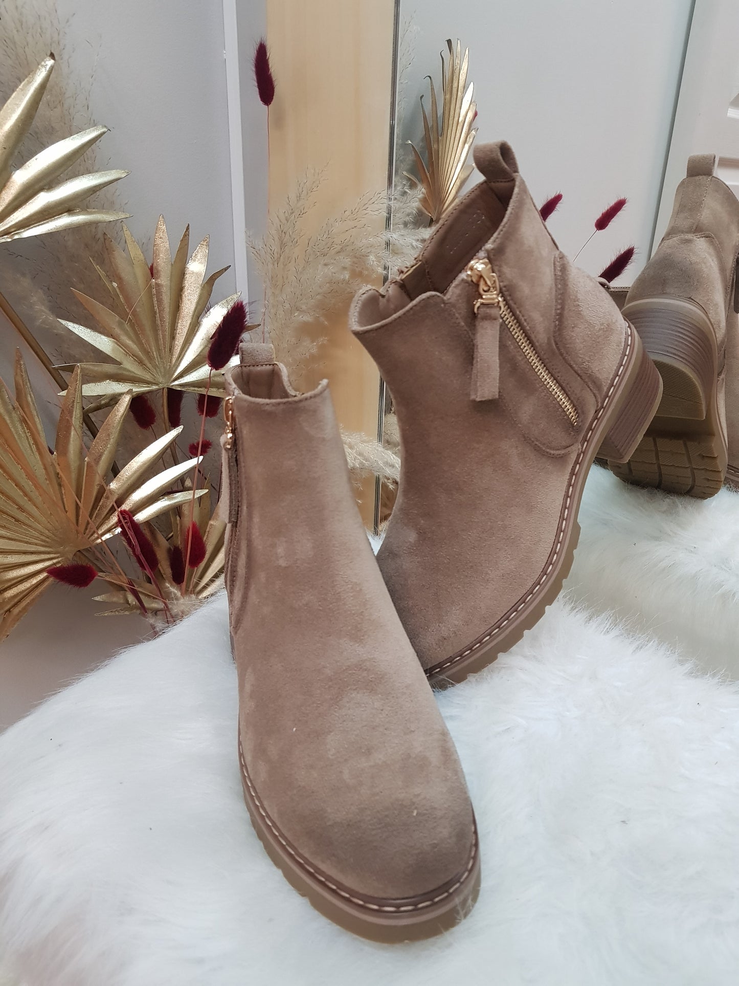 Boots Dalia